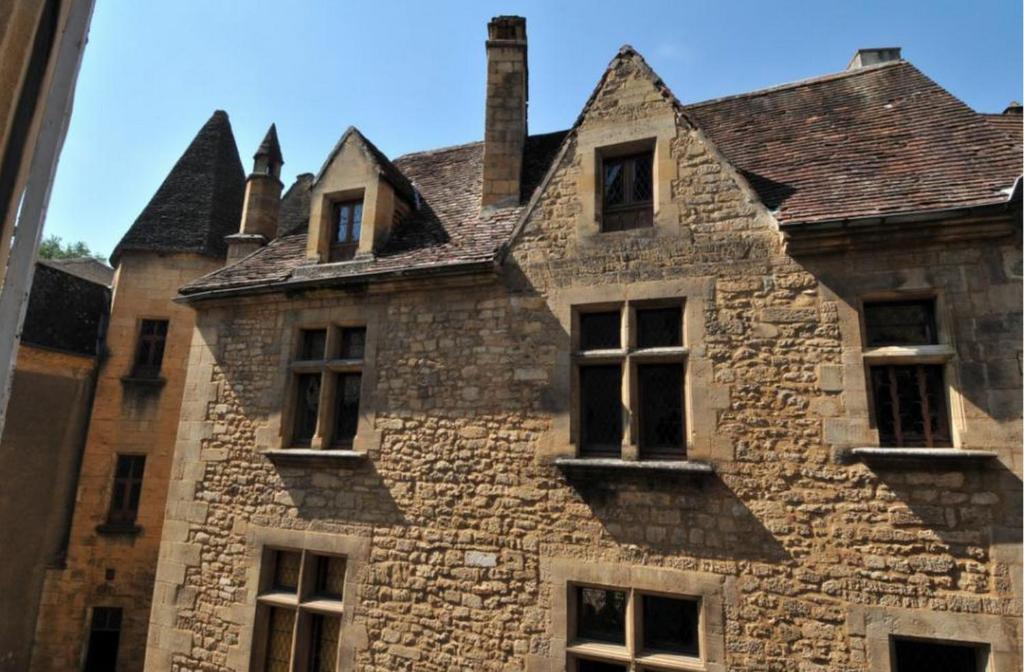 In Sarlat Luxury Rentals, Medieval Center - Maison Fenelon Номер фото