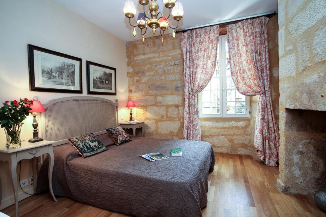 In Sarlat Luxury Rentals, Medieval Center - Maison Fenelon Экстерьер фото